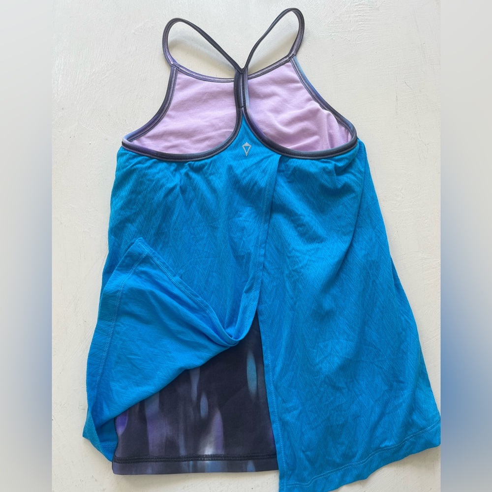 IVIVVA BY LULULEMON tank top girls size 10